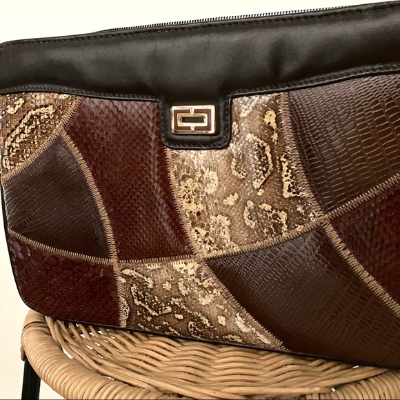 Leather Color Block Patchwork Crossbody Bag - Picture 2 of 4